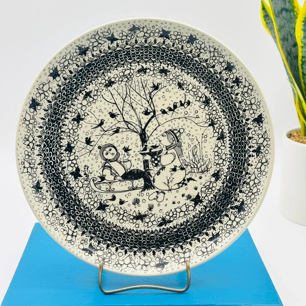 Vintage Bjorn Wiinblad Nymolle Winter The Seasons Wall Plate Denmark 10.5
